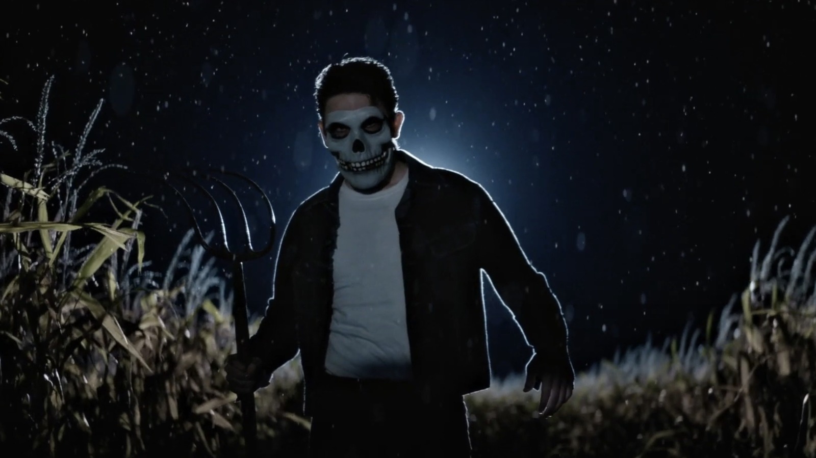 The Dark Harvest Trailer Promises A Proper Halloween Treat For Horror Fans Next Month